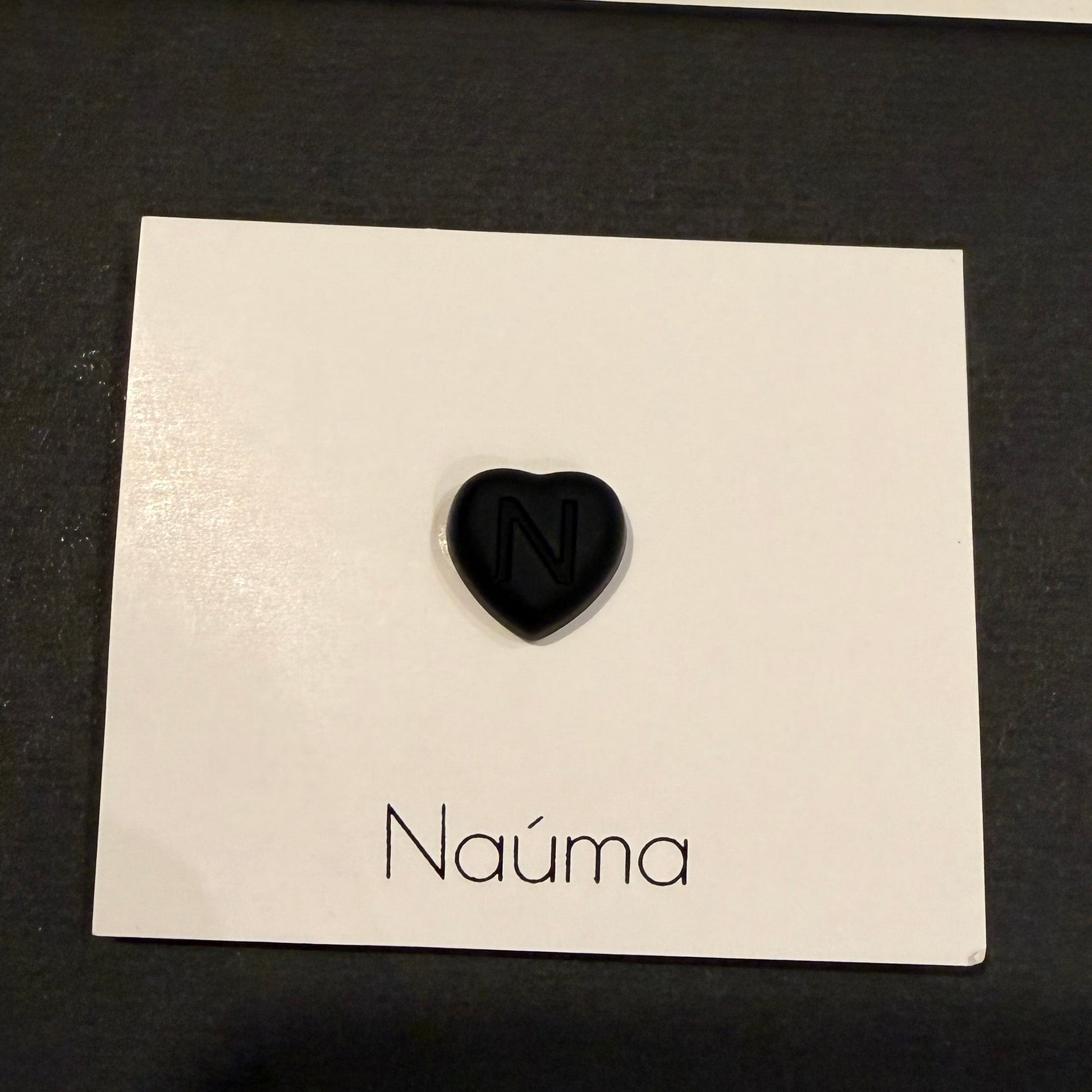 Naúma Herz Magnet – Black