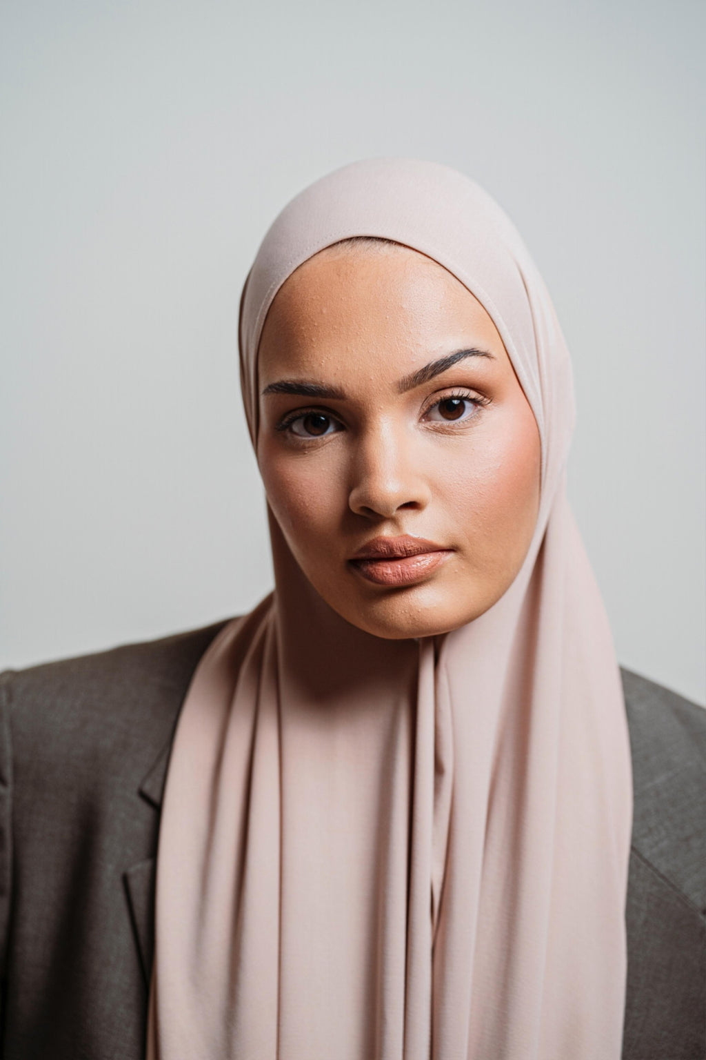 Nourhan HIJAB – Mocha